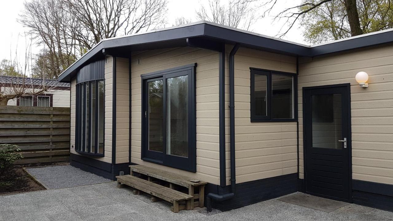 Chalet Op De Veluwe # Linde Putten Esterno foto