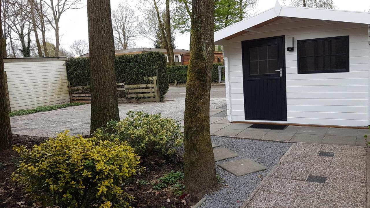 Chalet Op De Veluwe # Linde Putten Esterno foto